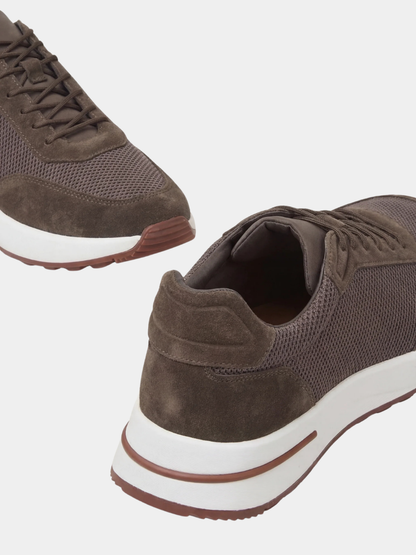 Amalfi Trainer Brown — Sterling & Co.