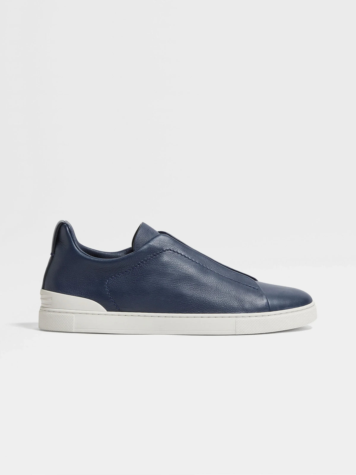 Sorrento Slip-On Navy / White Sole — Sterling & Co.